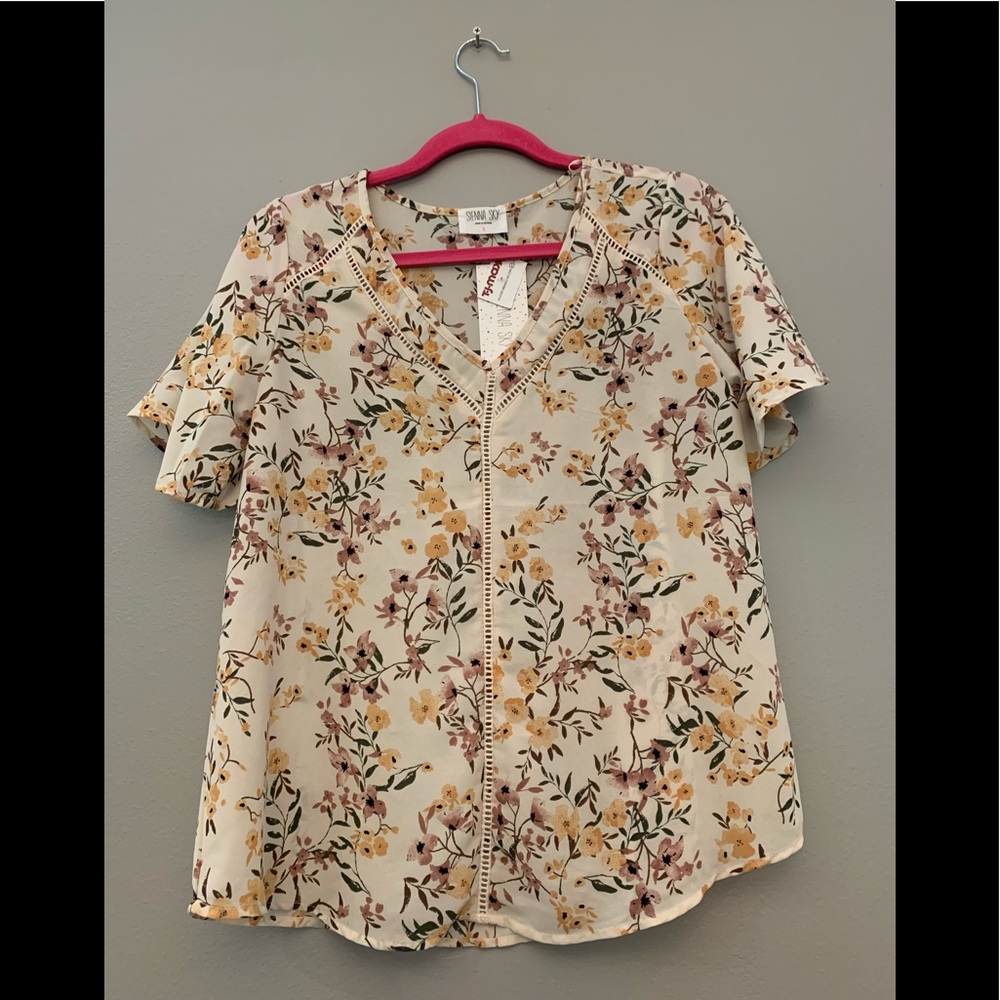 Casual cute shirt